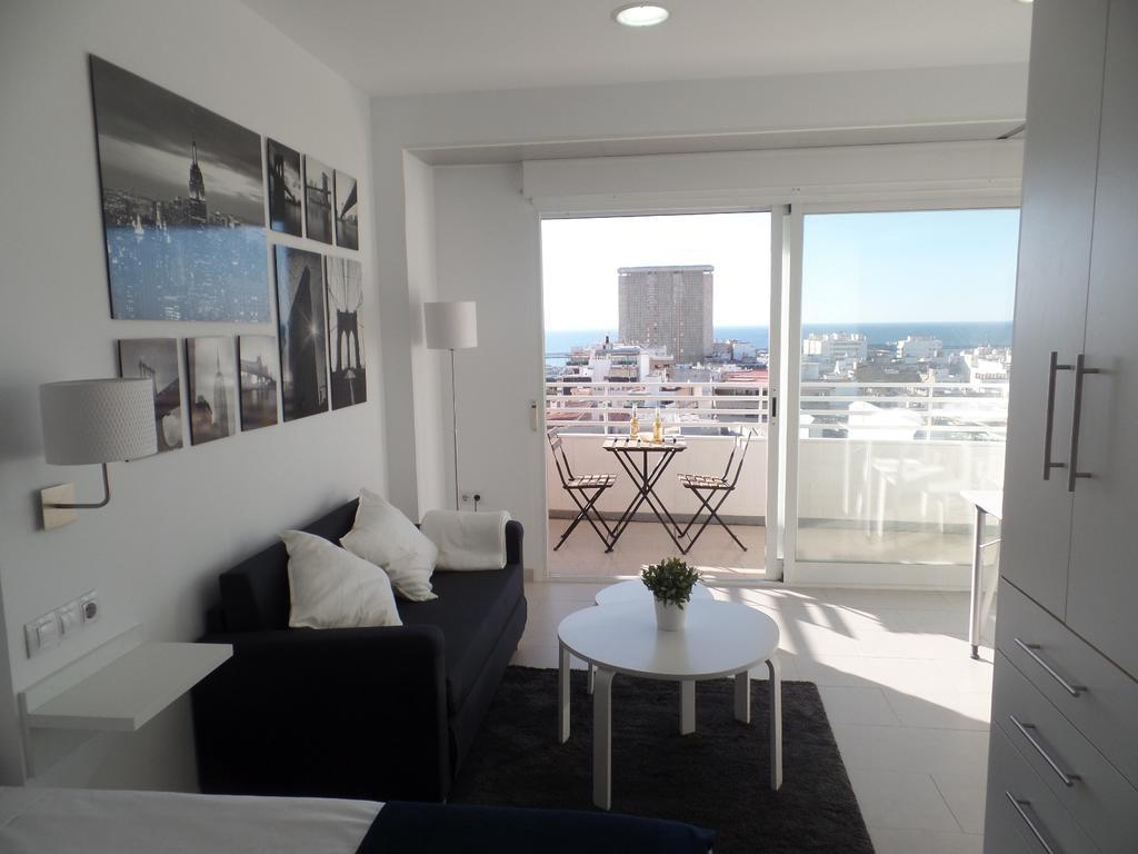 Suite International Alicante Bagian luar foto