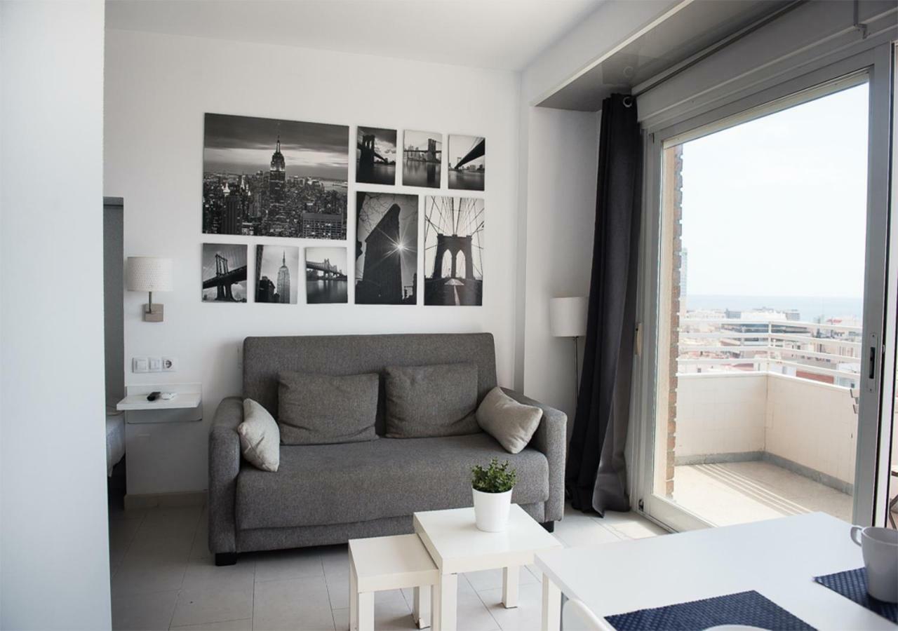 Suite International Alicante Bagian luar foto